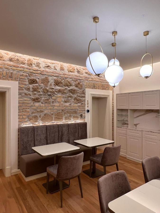 Martina Suites Rome Bagian luar foto