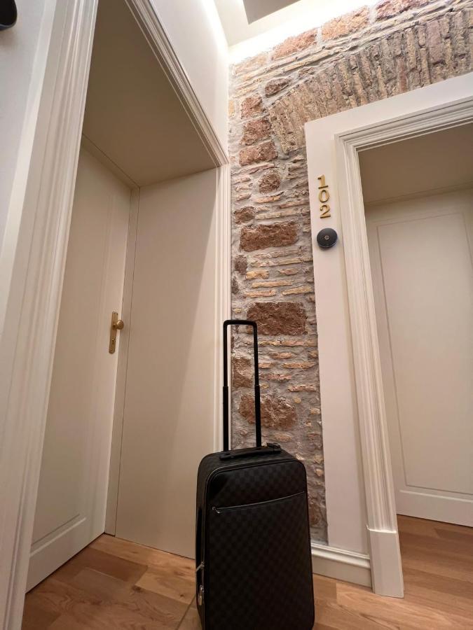 Martina Suites Rome Bagian luar foto