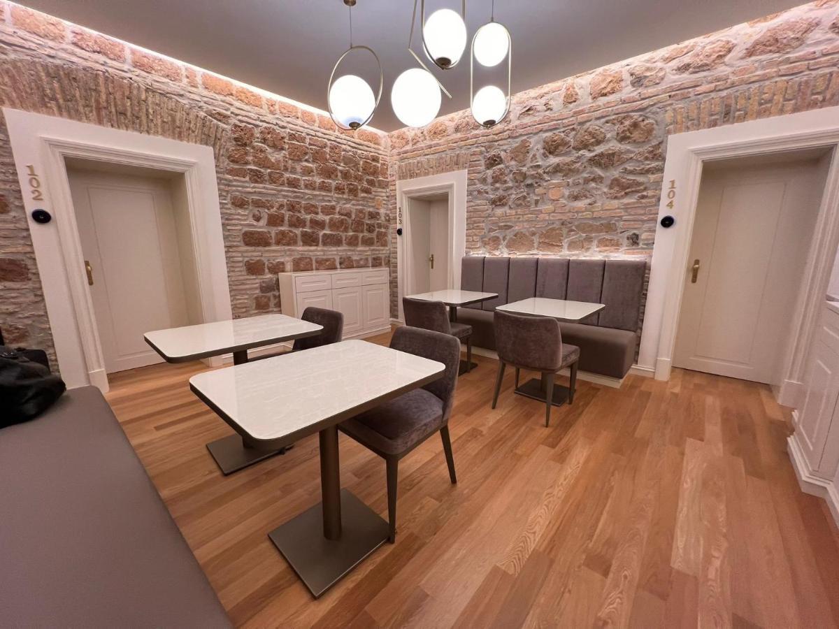 Martina Suites Rome Bagian luar foto